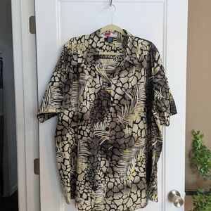 Bop Tops Tropical Print Women's Blouse. Size 1X.